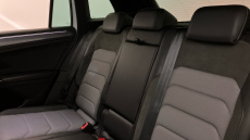 Volkswagen Tiguan 2.0 TDi 150 4Motion R-Line 5dr DSG Diesel Estate